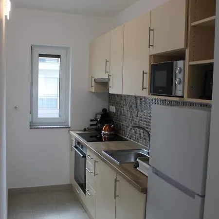Mara Apartment *