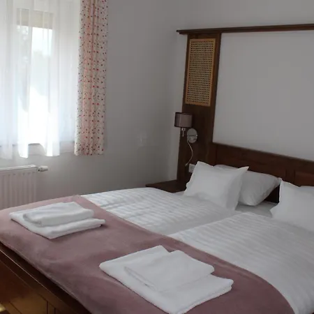 Mara Apartment
