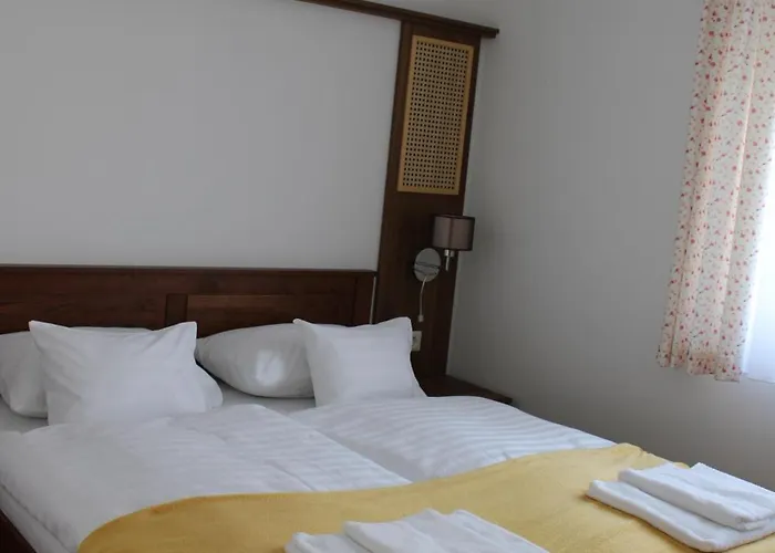 Mara Appartement Bük